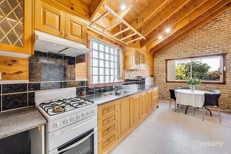 Property photo of 5 Quartz Place Eagle Vale NSW 2558