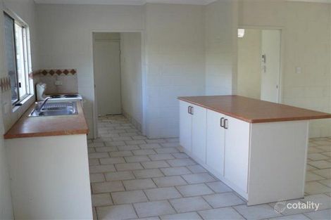 Property photo of 16 Colonial Close Redlynch QLD 4870
