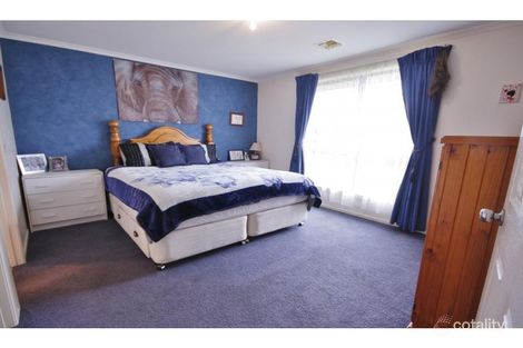 Property photo of 13 McCusker Drive Bungendore NSW 2621