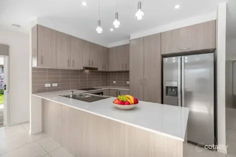 Property photo of 3 Salisbury Terrace Baringa QLD 4551