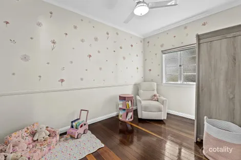 Property photo of 8 Ormuz Road Yeronga QLD 4104