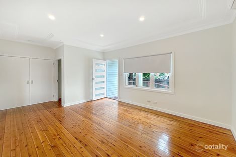 17 Myall St, Ettalong Beach, NSW 2257