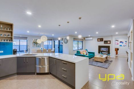 Property photo of 65 Eppalock Drive Manor Lakes VIC 3024