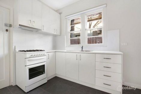Property photo of 2/35 The Avenue Windsor VIC 3181