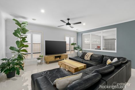 Property photo of 26 Fantail Way Brookfield VIC 3338