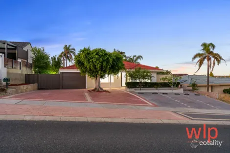 Property photo of 26 Whitcombe Way Alexander Heights WA 6064