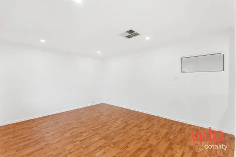 Property photo of 26 Whitcombe Way Alexander Heights WA 6064