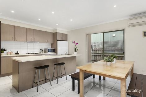 Property photo of 2/65 Whitworth Avenue Springvale VIC 3171