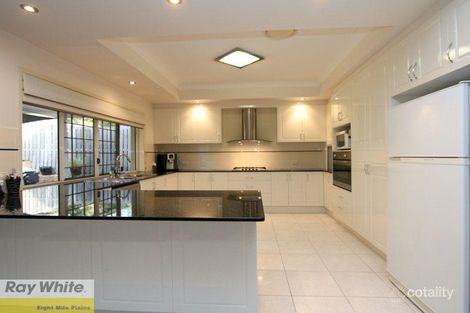 Property photo of 11 Ellendale Circuit Eight Mile Plains QLD 4113