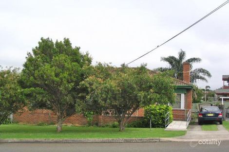 6 Dean Rd, Warrawong, NSW 2502