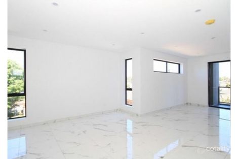 Property photo of 5/4 Mayberry Crescent Liverpool NSW 2170