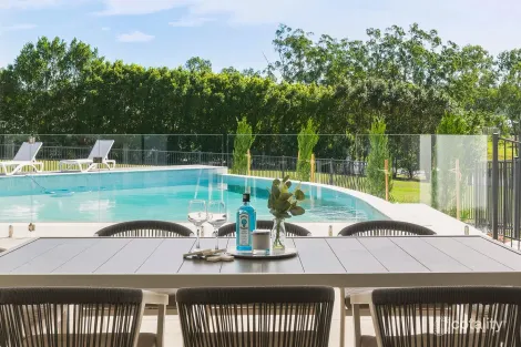 Property photo of 20 Sovereign Way Samford Valley QLD 4520