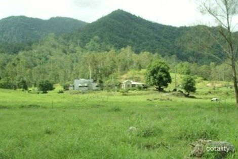 18 Pittionis Rd, Netherdale, QLD 4756