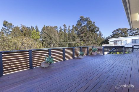 Property photo of 3 Beauty Crescent Surfside NSW 2536
