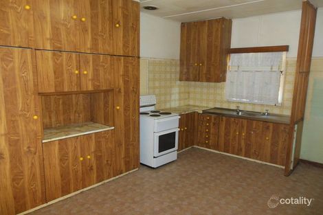 Property photo of 8 Miro Street Young NSW 2594