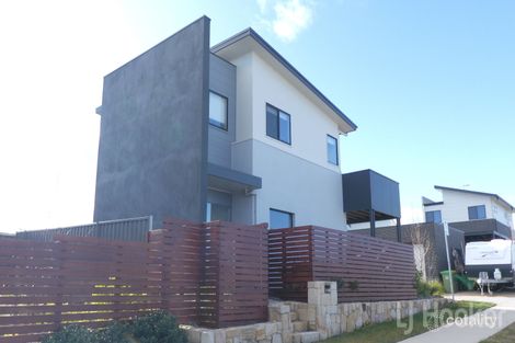 Property photo of 2/275 Gorman Drive Googong NSW 2620