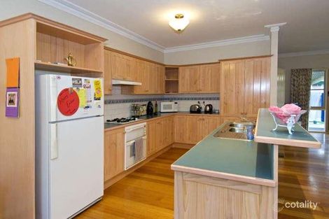 Property photo of 20 Oldstead Road Greensborough VIC 3088