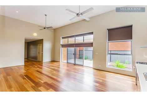 Property photo of 6 Applewood Way Craigieburn VIC 3064