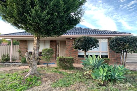Property photo of 81 McKenzie Crescent Roxburgh Park VIC 3064