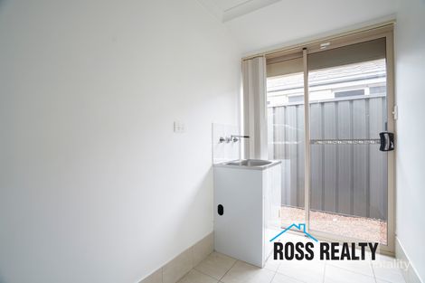 Property photo of 16 Cheyne Way Caversham WA 6055