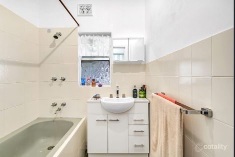 Property photo of 18 Clearview Crescent Clearview SA 5085