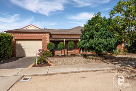 8 Sallys Lane, Kennington, VIC 3550