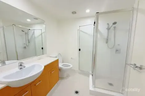 Property photo of 25/13-23 Bright Avenue Labrador QLD 4215