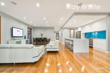 Property photo of 34 Stoke Circuit Wollert VIC 3750