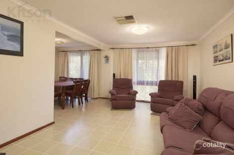 Property photo of 6 Telopea Crescent Lake Albert NSW 2650