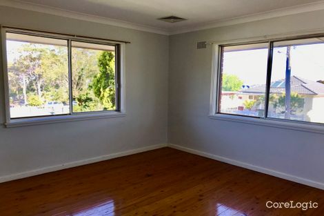 Property photo of 1/10 Pine Crescent Coniston NSW 2500