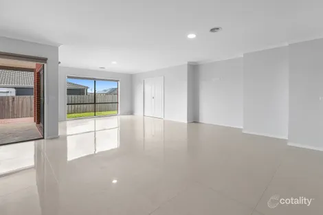 Property photo of 11 Jordan Place Warrnambool VIC 3280