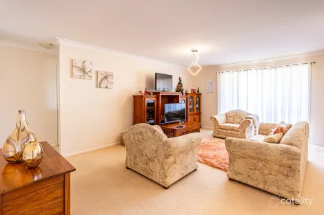 Property photo of 5 Dunshea Avenue Tea Gardens NSW 2324