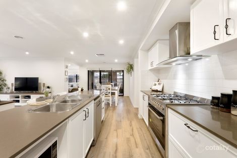 Property photo of 2 Bateman Drive Harkness VIC 3337