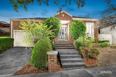 Property photo of 32 Westminster Close Blackburn South VIC 3130