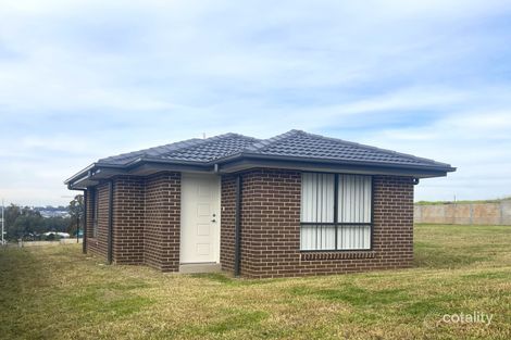 40 Batavia Ave, Leppington, NSW 2179