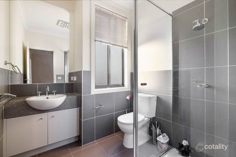 Property photo of 5 Coupling Way Glenroy VIC 3046