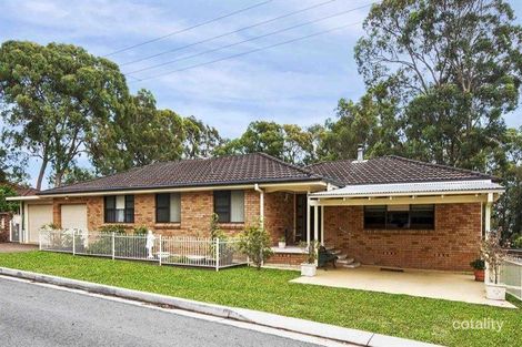 80 Malvina Pde, Lake Haven, NSW 2263