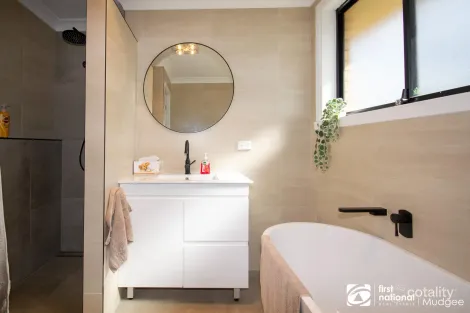 Property photo of 33 Macquarie Drive Mudgee NSW 2850