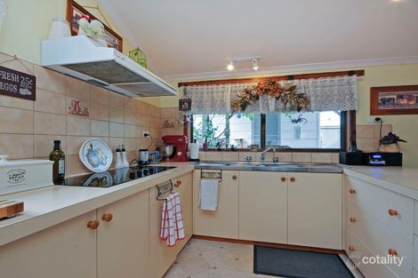 Property photo of 14 Burrage Street Moe VIC 3825