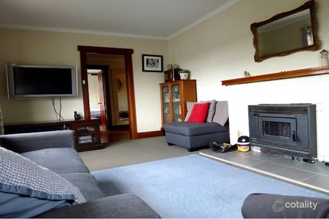 Property photo of 22 Moirunna Road Lindisfarne TAS 7015