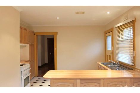Property photo of 22 Moirunna Road Lindisfarne TAS 7015