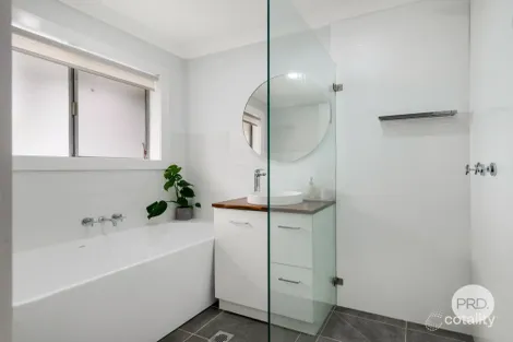 Property photo of 3/25 The Crescent Penrith NSW 2750