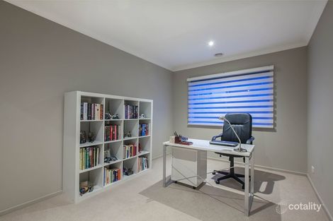 Property photo of 12 Geranium Grove Mernda VIC 3754