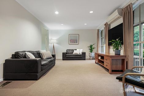 Property photo of 10 Lilian Parade Ringwood VIC 3134
