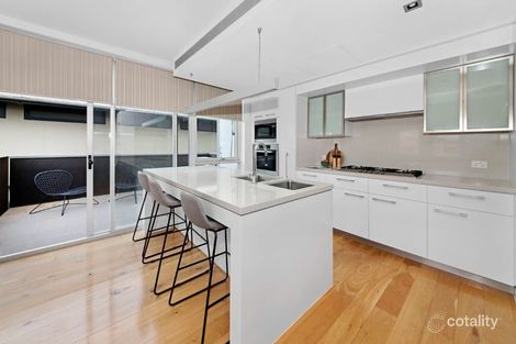 Property photo of 8/32 Outer Crescent Brighton VIC 3186