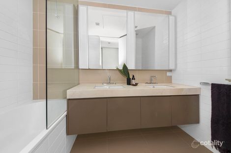 Property photo of 8/32 Outer Crescent Brighton VIC 3186