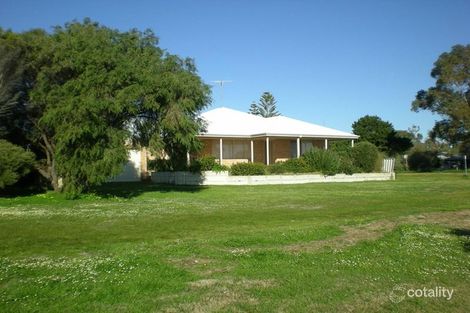 Property photo of 4/58 Old Coast Road Australind WA 6233