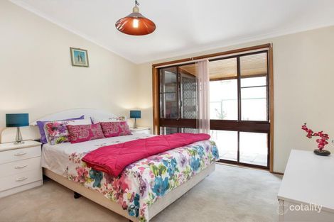 Property photo of 11 Thackeray Close Wetherill Park NSW 2164