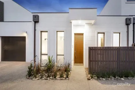 Property photo of 2/42 Highett Road Hampton VIC 3188