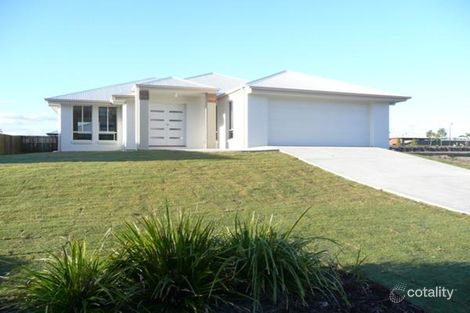 Property photo of 12 Creekside Esplanade Cooloola Cove QLD 4580